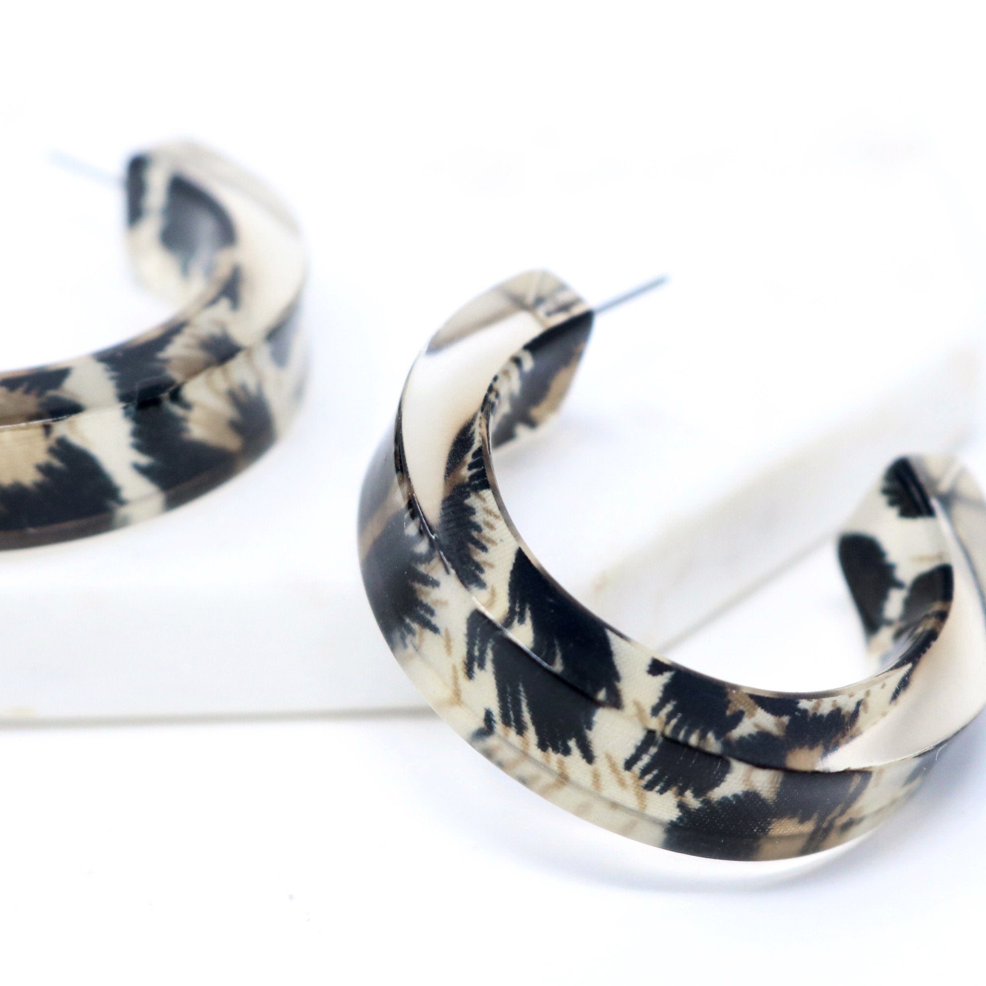 Leopard Resin Hoop Earring - Bauble Sky