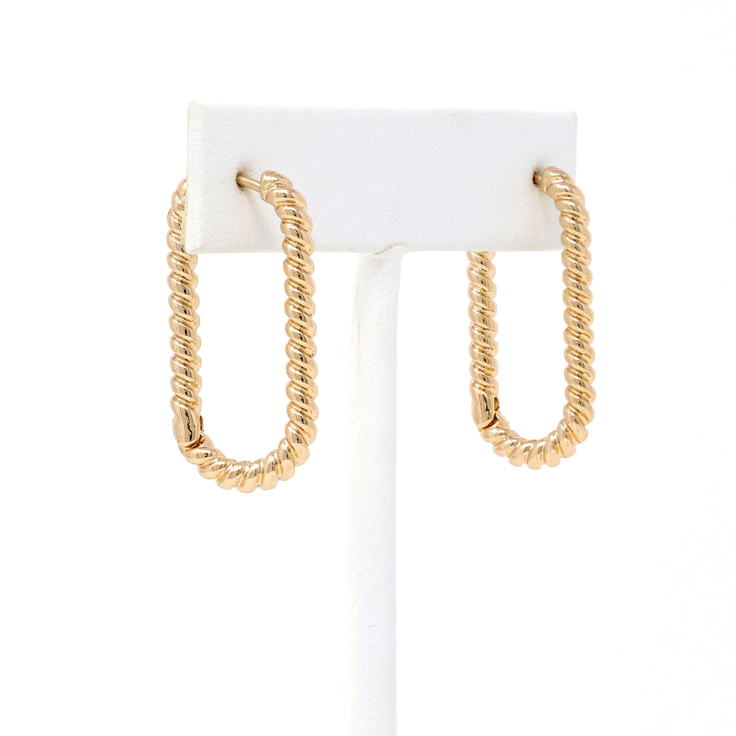 Twist Oval Huggie Earring