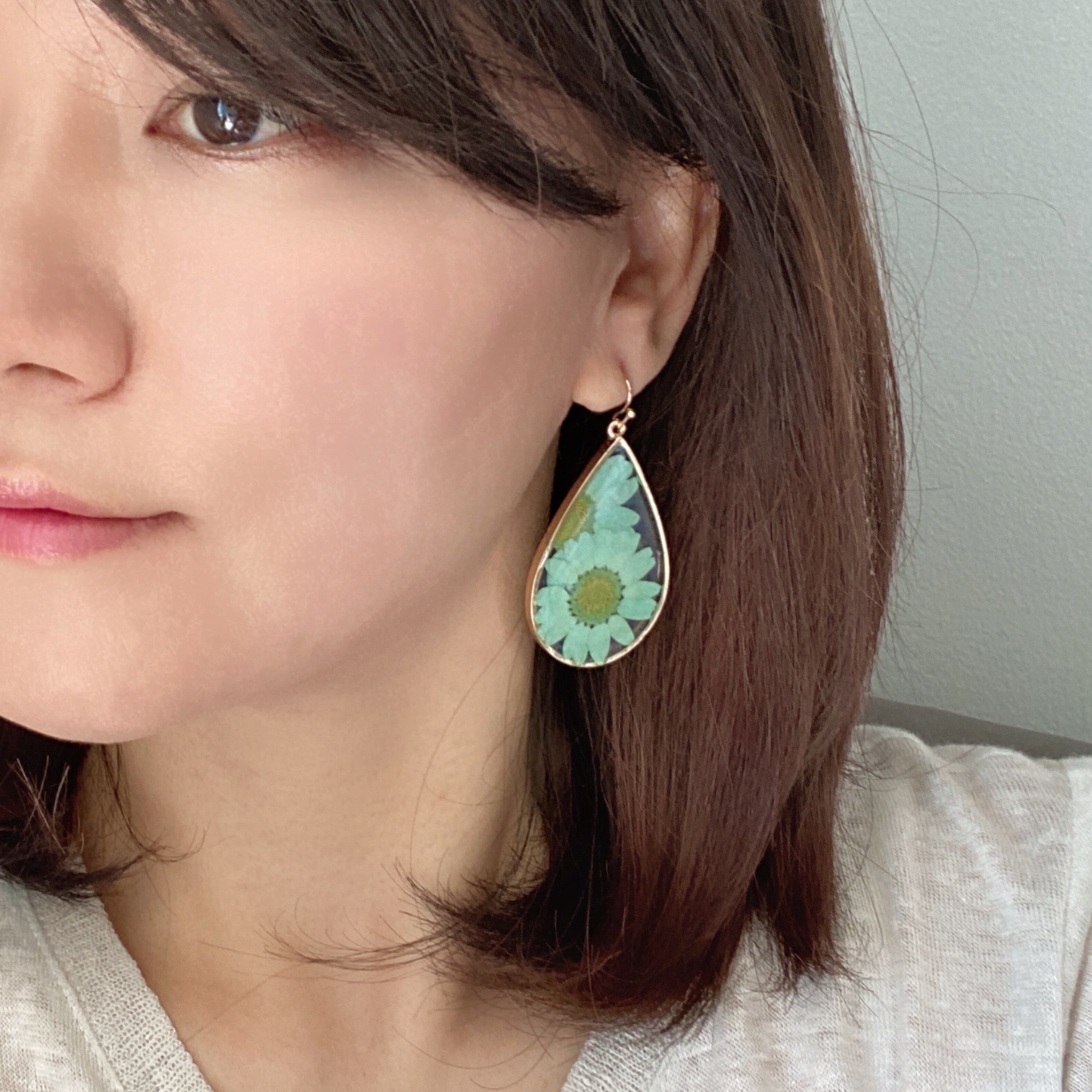 Large Dried Flower Resin Earring