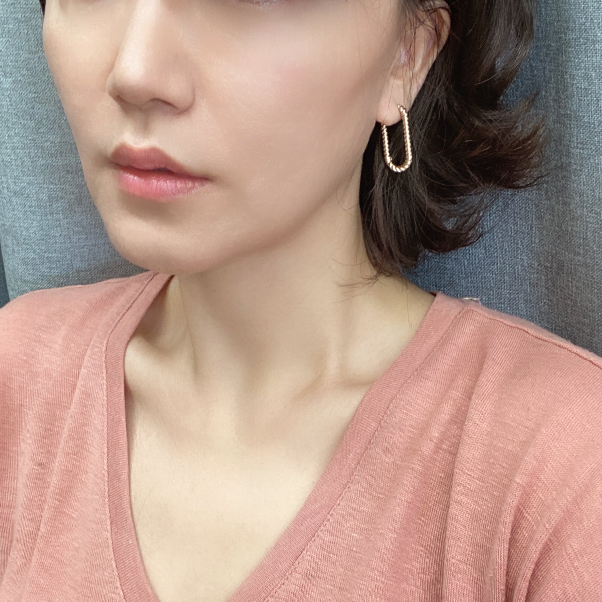 Twist Oval Huggie Earring