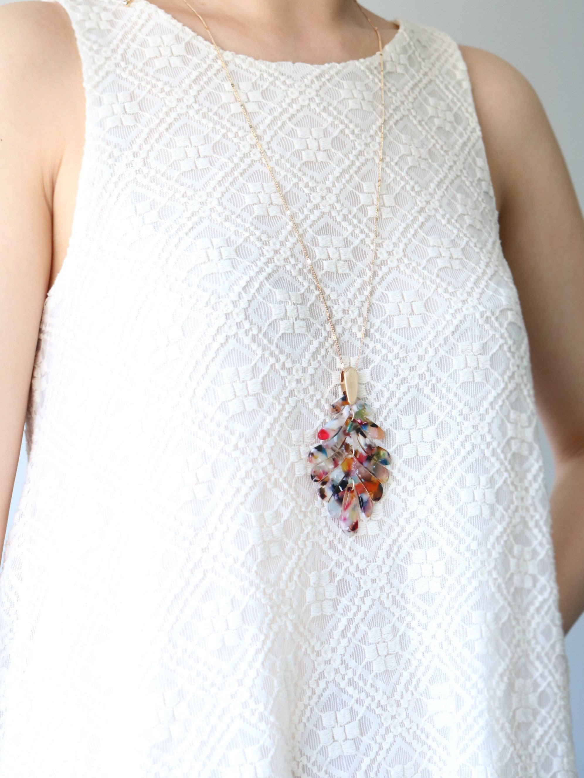 Leaf Resin Long Pendant Necklace - Bauble Sky