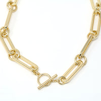 Oversized Chain Toggle Necklace