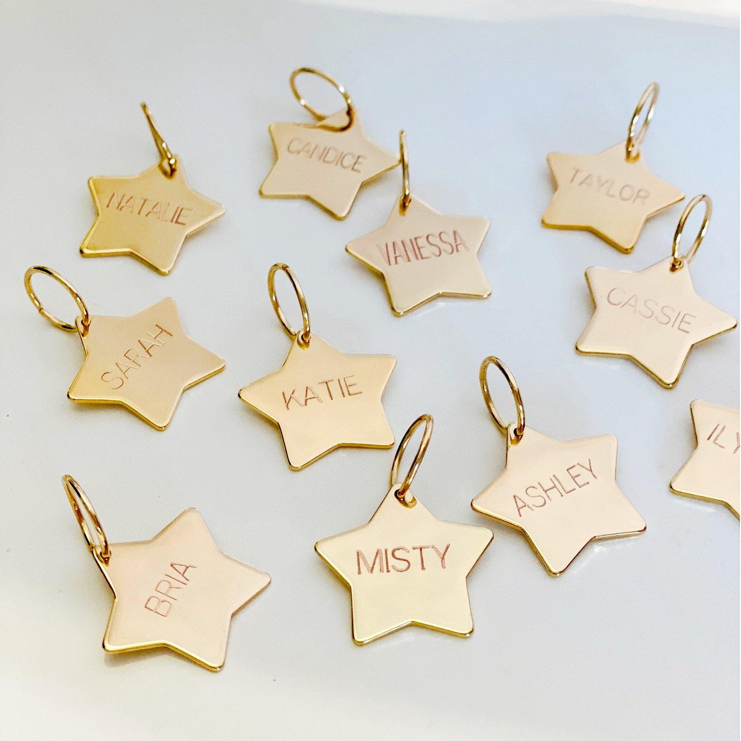 Personalized Silicone Keyring Bracelet with Star - Bauble Sky