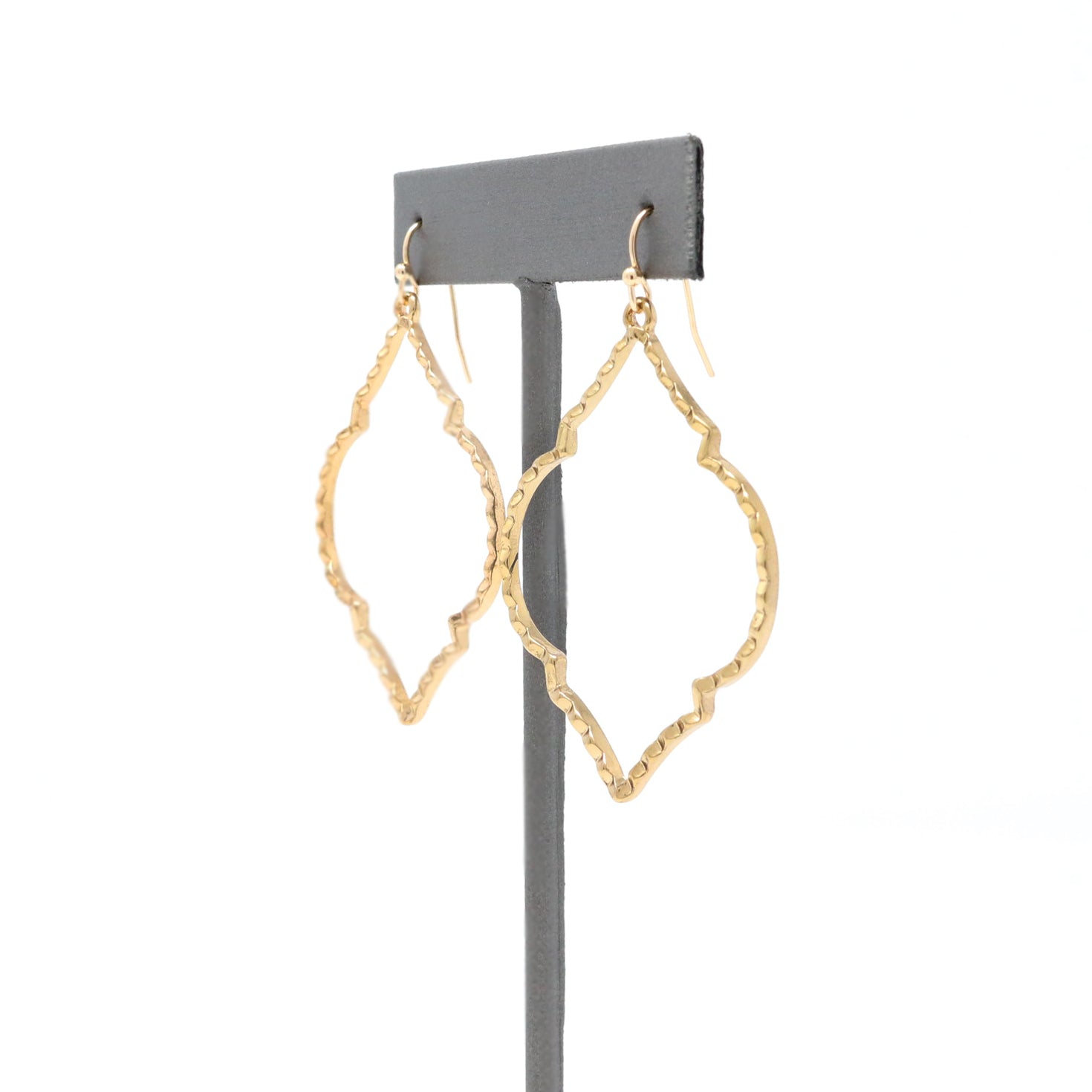 Quatrefoil Lightweight Metal Drop Earrings,