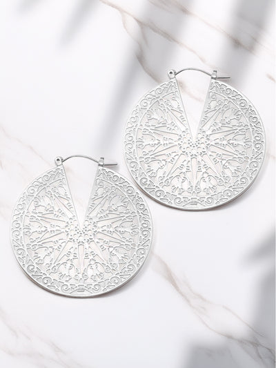 Lightweight Circle Filigree Hoop Earrings