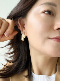 Sculpted Teardrop Dual-Finish Stud Earrings