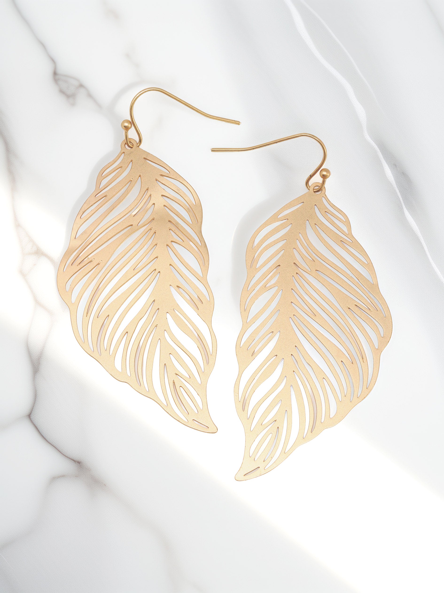 Leaf Lightweight Filigree Drop Earrings