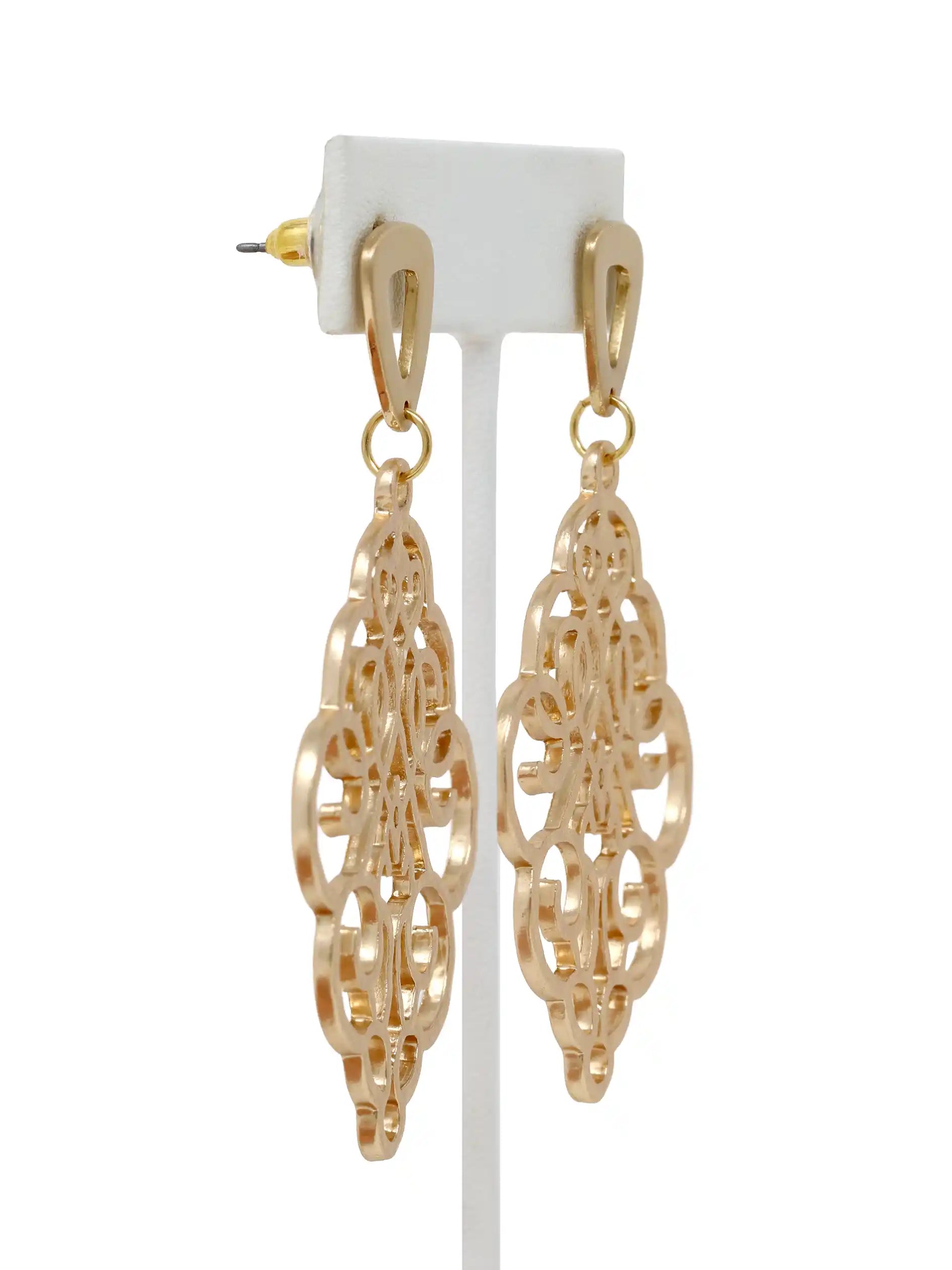 Elegant Filigree Teardrop Earrings