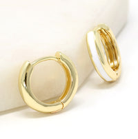A pair of white epoxy color painted 15mm small huggie earrings.